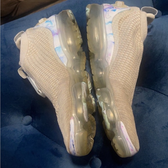Nike Air VaporMax 2020 Flyknit Vapor Max - Picture 10 of 12